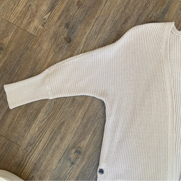 Marled Beige Cardigan with Button Accents - Picture 2 of 9